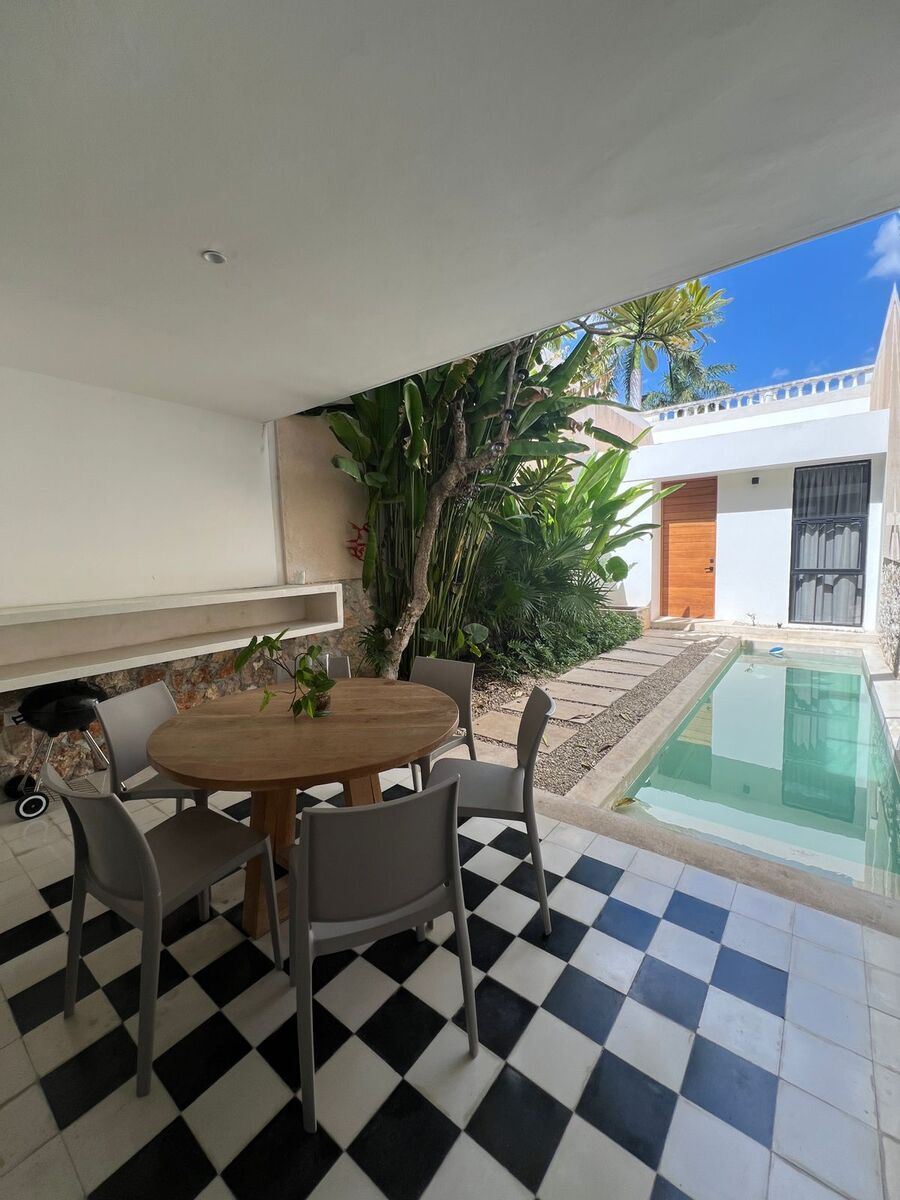 9 de 23: terraza techada