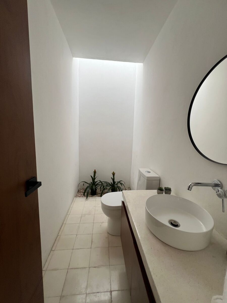 8 de 23: medio baño