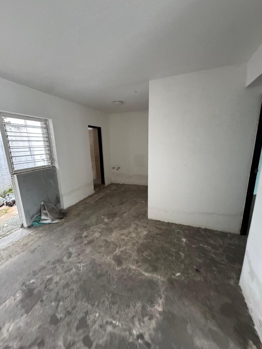 Casa para remodelar en Chapalita con uso de suelo comercial - foto 3