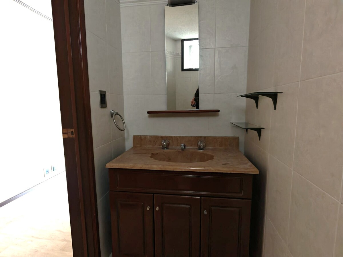 14 de 37: medio baño