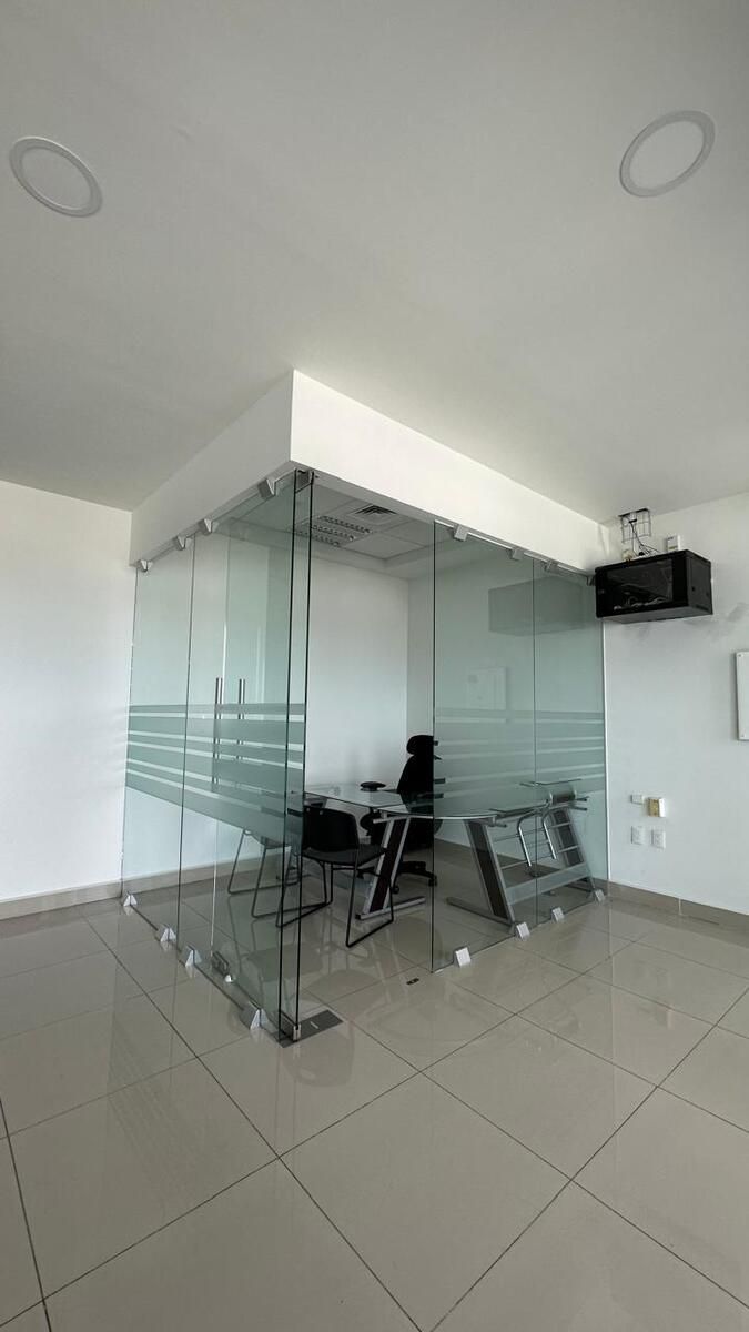 Oficina en venta en Luxus Altabrisa, Mérida - foto 2
