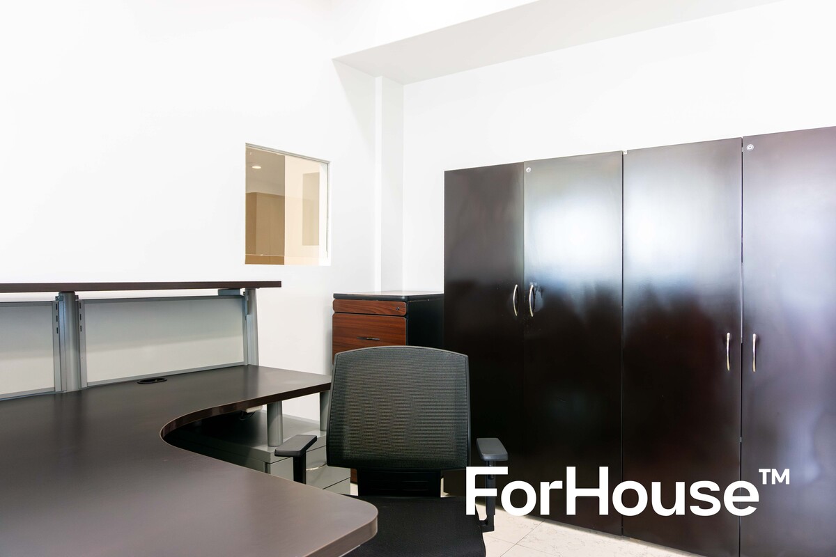 10 de 23: Oficina privada 1