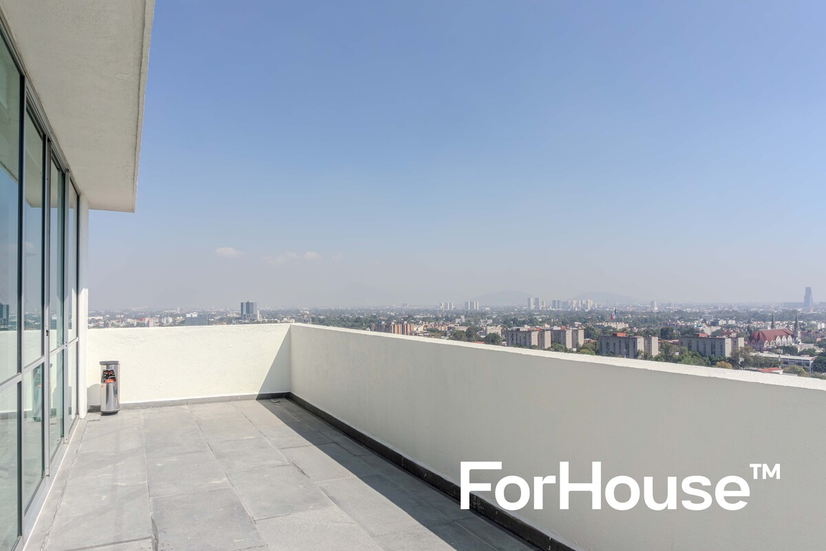 19 de 23: Terraza Lounge