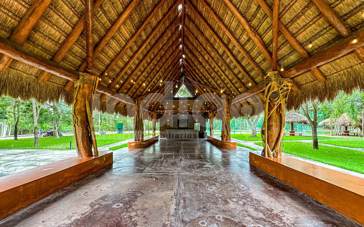 33 de 36: Palapa Principal