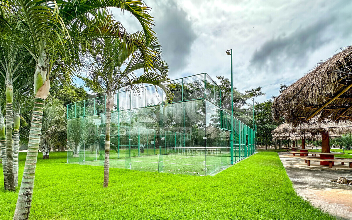 35 de 36: Canchas de Paddel