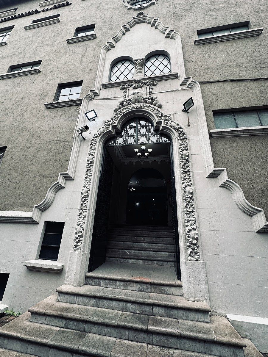 Building in Lomas de Chapultepec I Sección, Miguel Hidalgo, photo 6 of 21