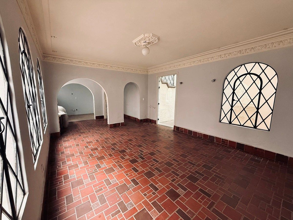 Building in Lomas de Chapultepec I Sección, Miguel Hidalgo, photo 15 of 21