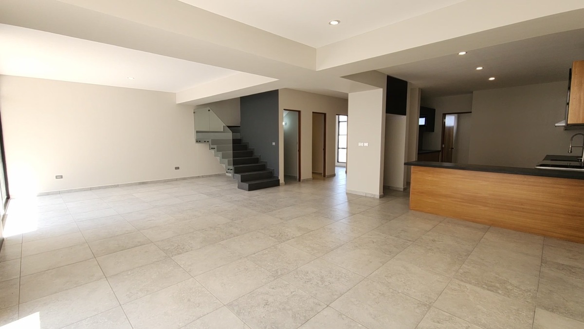 9 of 14: SALA, COMEDOR