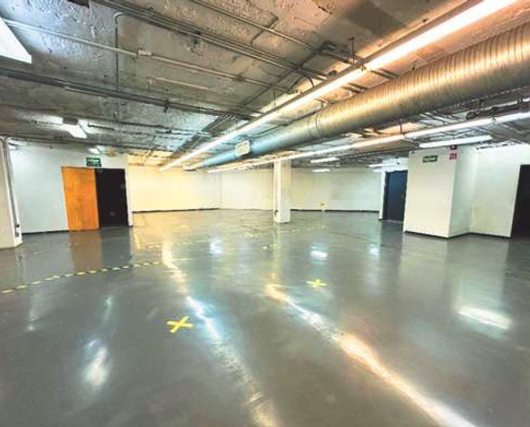 6 de 9: Estacionamiento en sótano