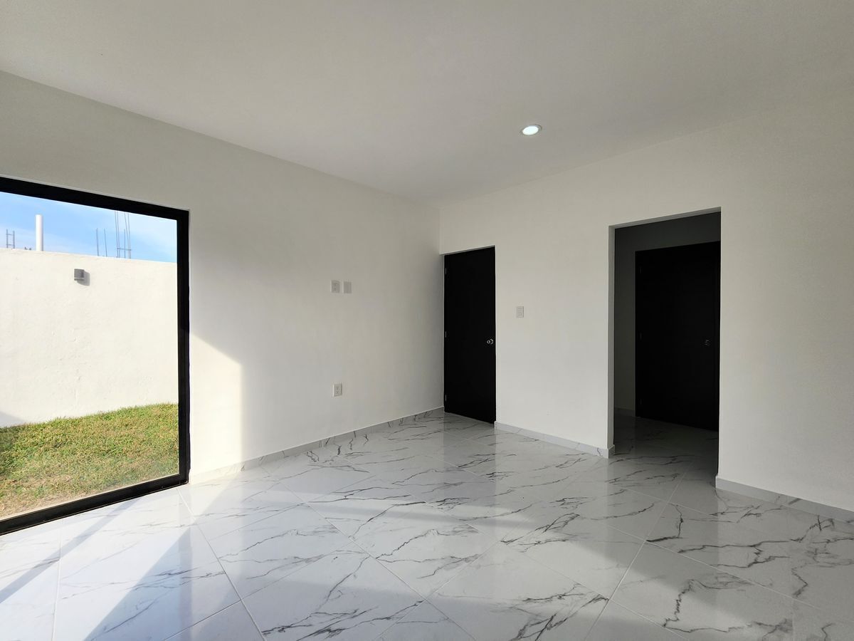 10 de 21: *IMÁGENES ILUSTRATIVAS*