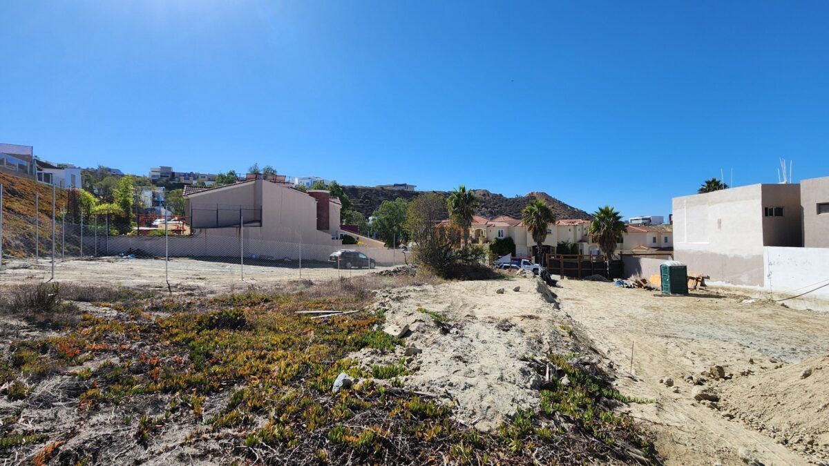 Se vende terreno de 570 m² en fracc. Villamar, Playas de Tijuana