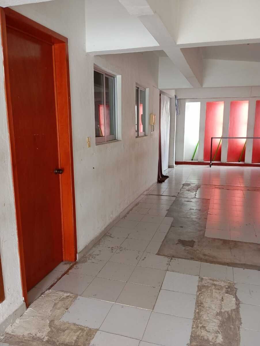 Local en Venta - foto 4