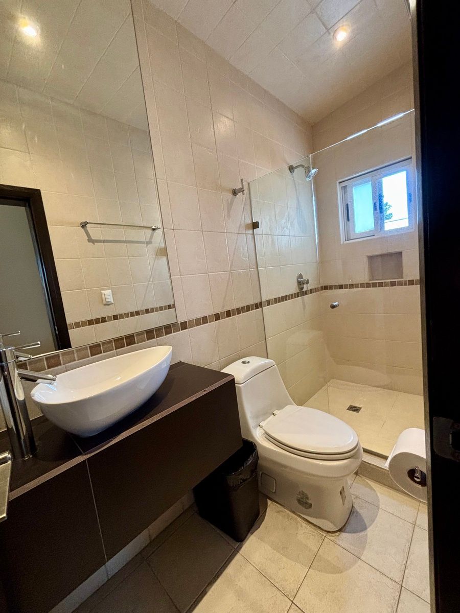 19 de 22: Baño Comoleto