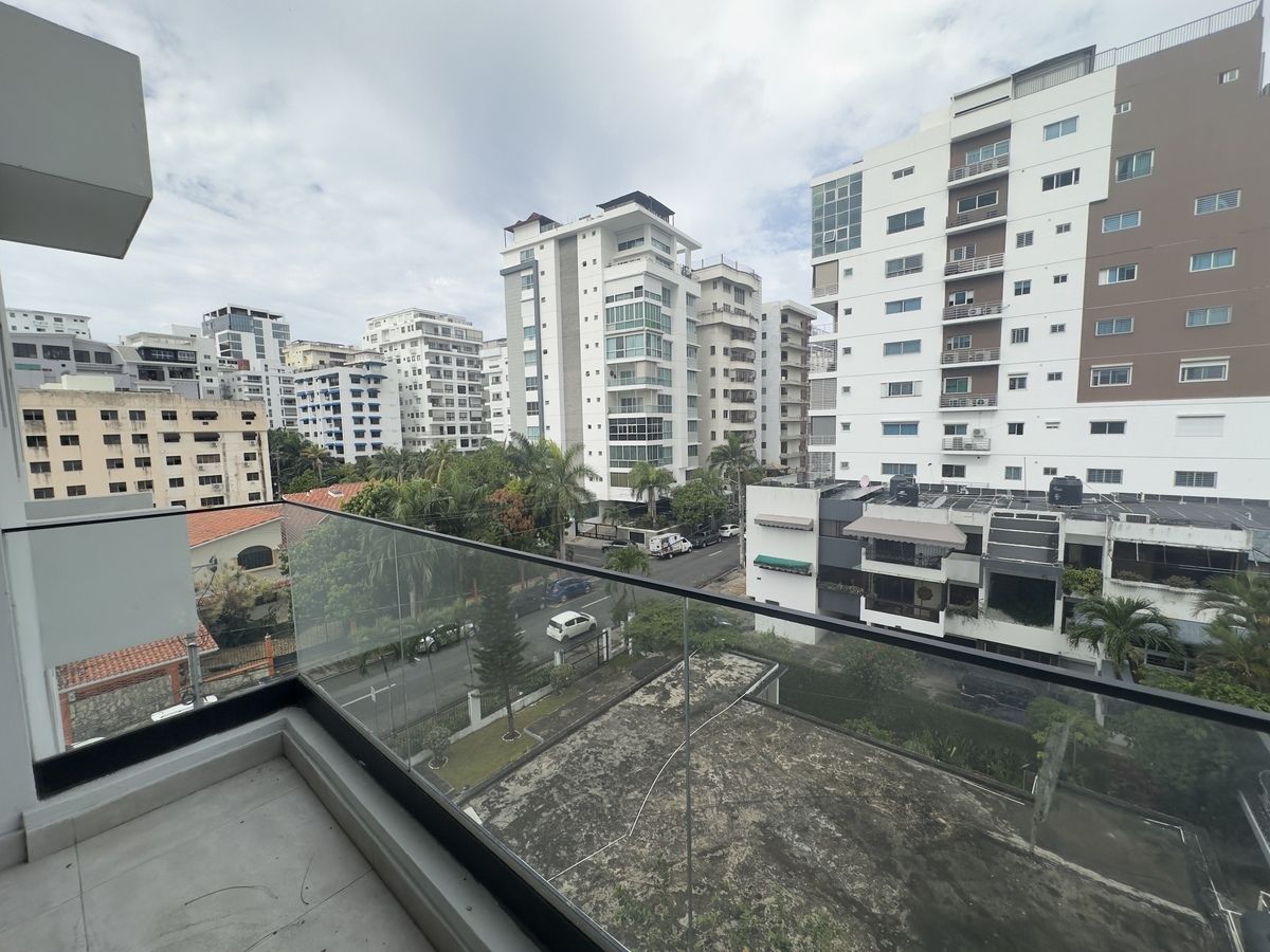 2 BDR Apartment for Rent in Naco, Santo Domingo, photo 1 of 11