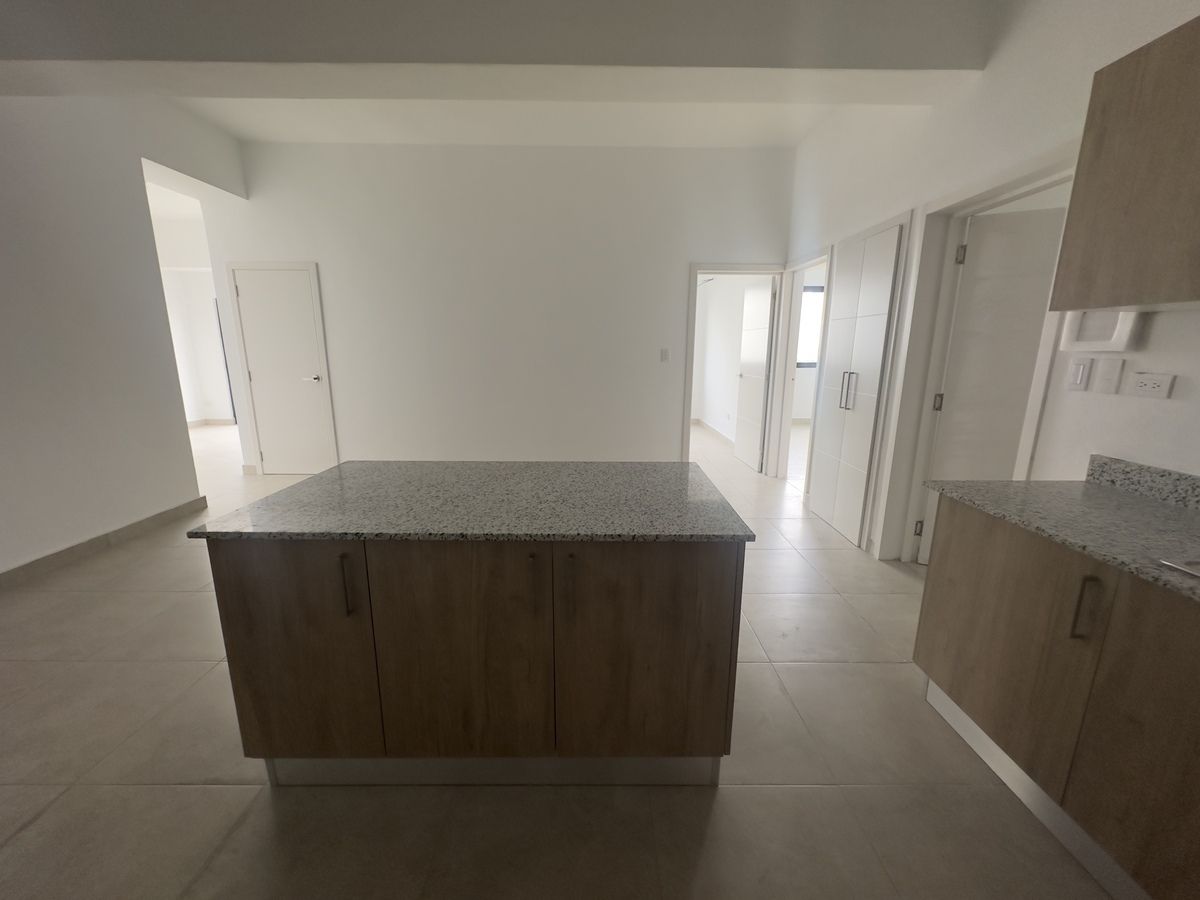 Apartment in Ensanche Naco, Santo Domingo Centro (Distrito Nacional), photo 9 of 11