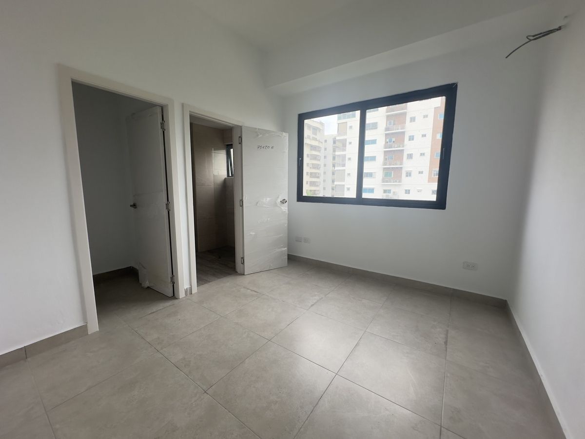 Apartment in Ensanche Naco, Santo Domingo Centro (Distrito Nacional), photo 10 of 11