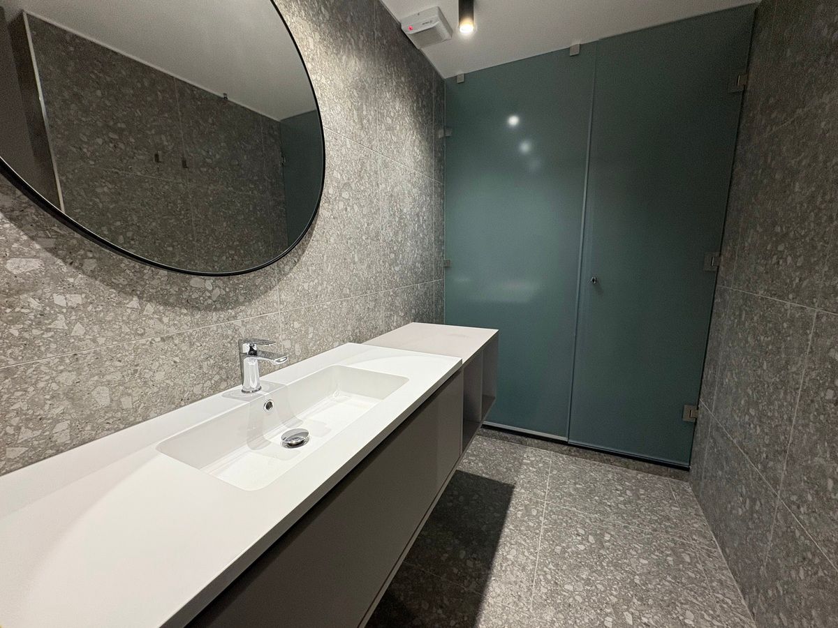 Baño Suit principal