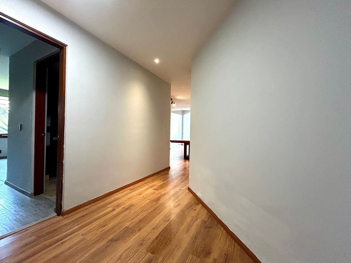 9 de 21: VESTÍBULO ÁREA DE RECÁMARAS