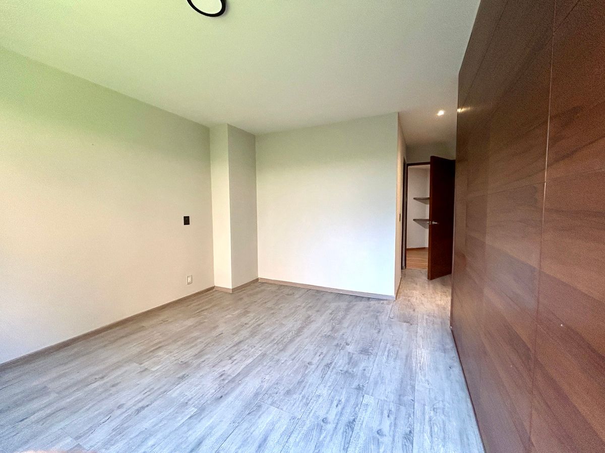 15 de 21: RECÁMARA SECUNDARIA