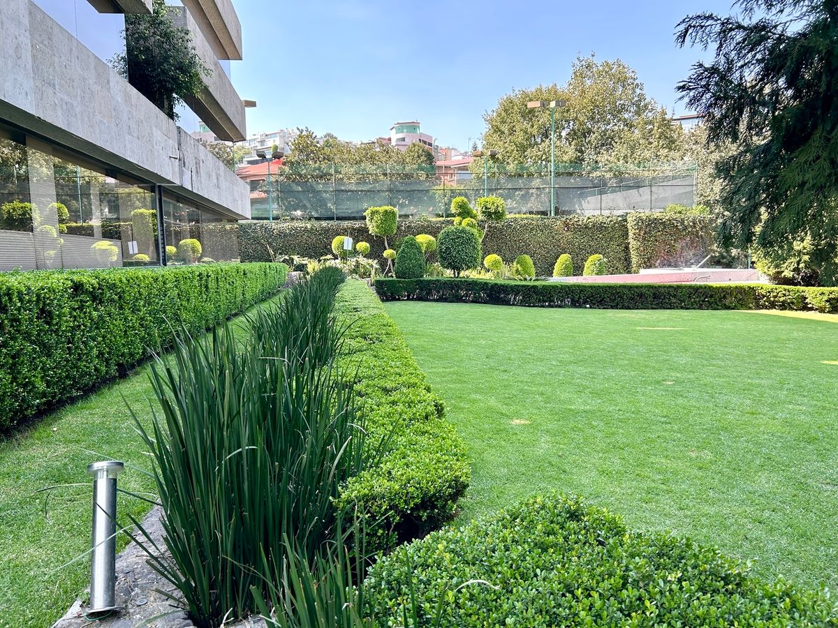 20 de 21: JARDINES COMUNES