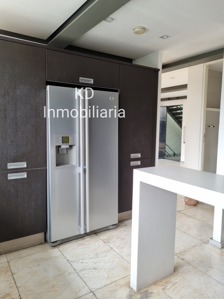 6 de 12: Cocina integral