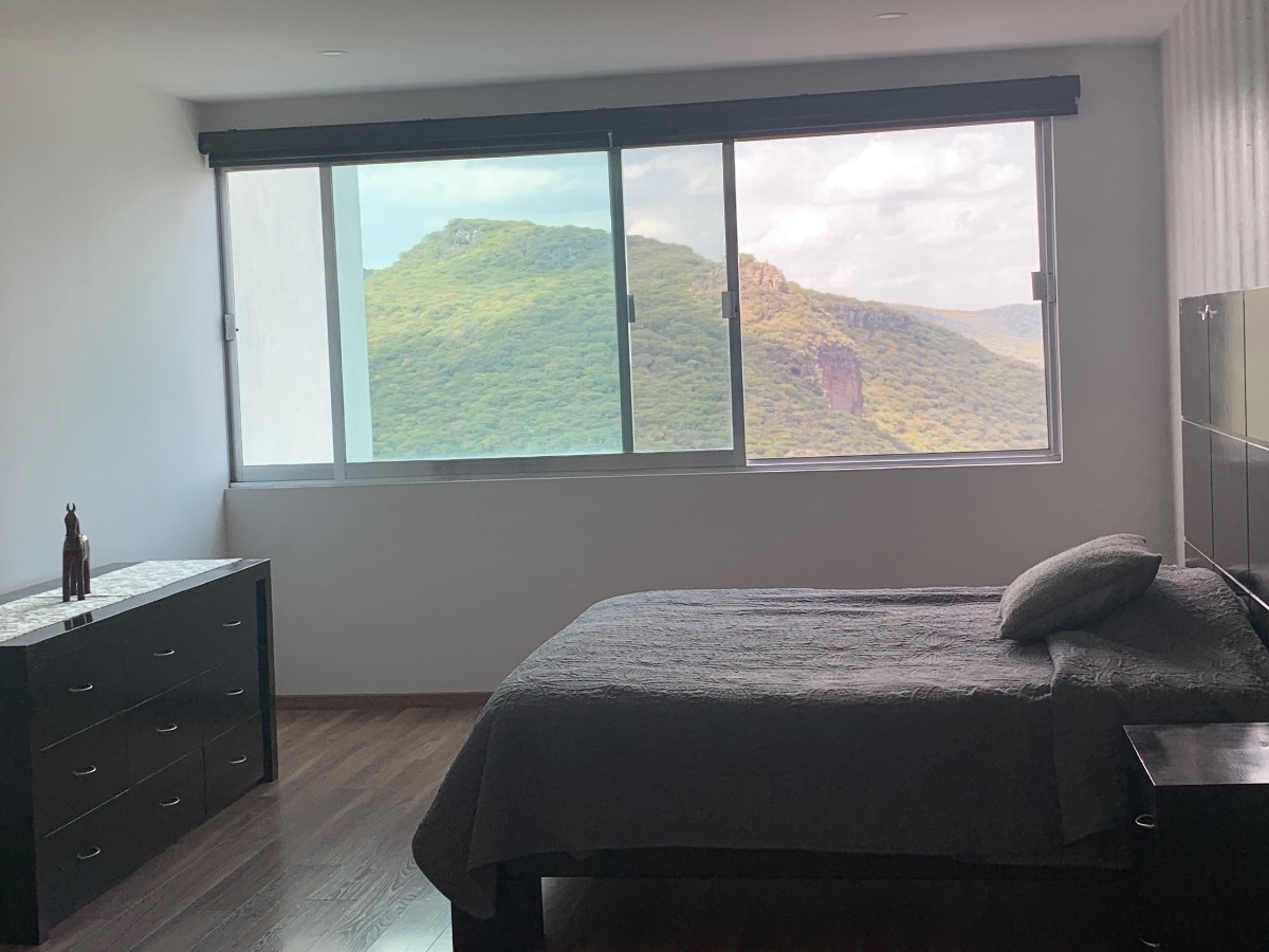 6 de 12: Habitación principal