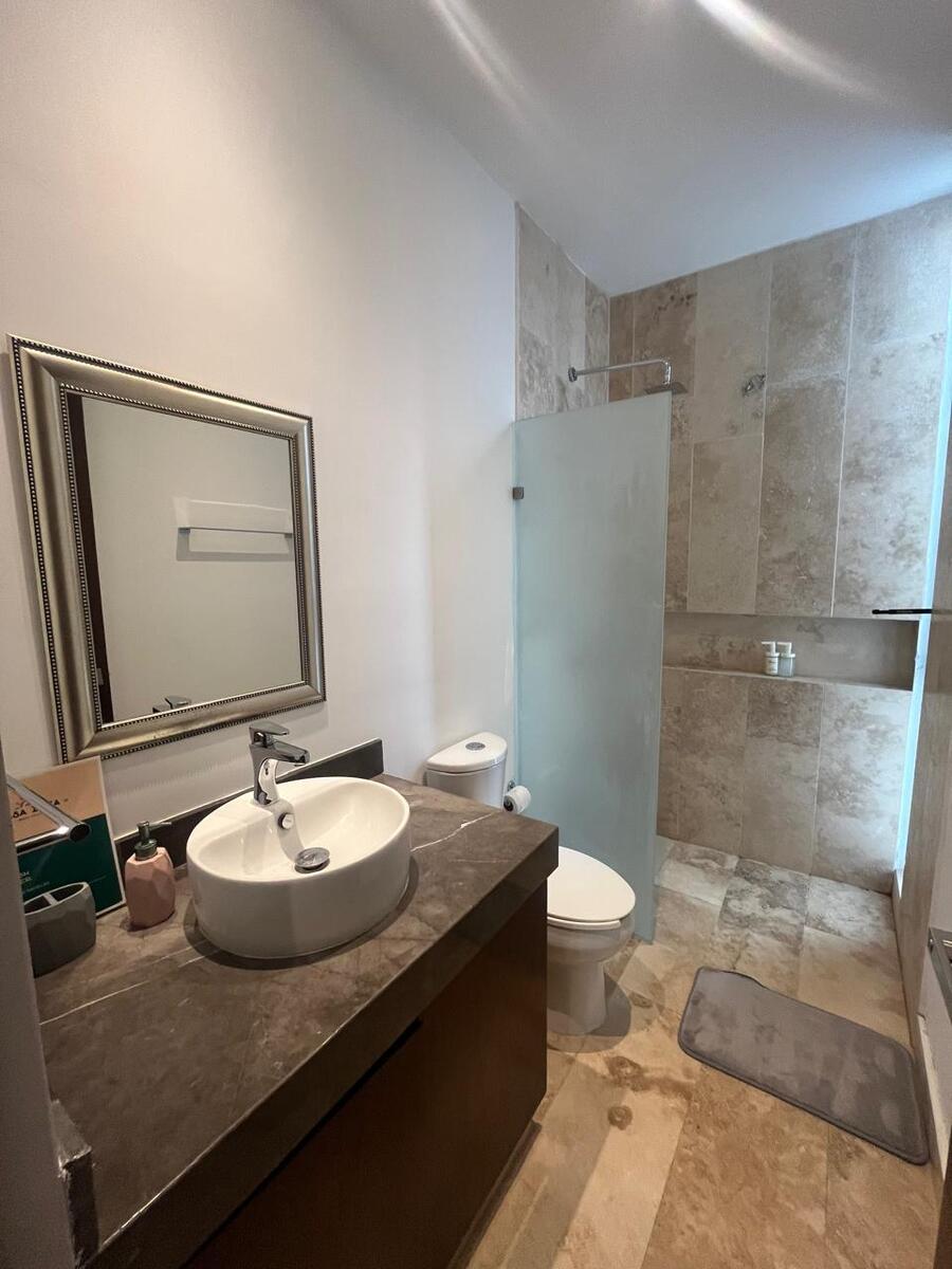 21 de 31: Baño recámara 2