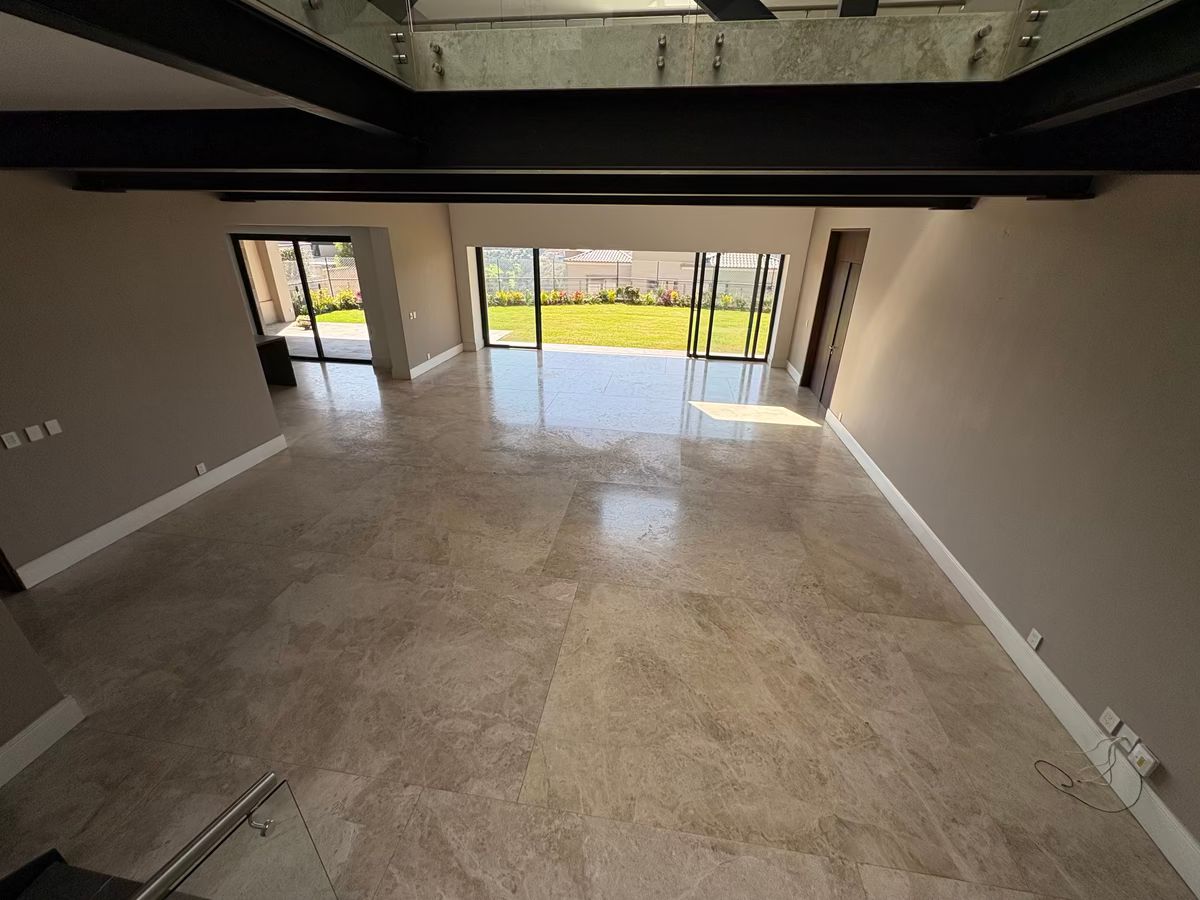 2 de 23: sala-comedor