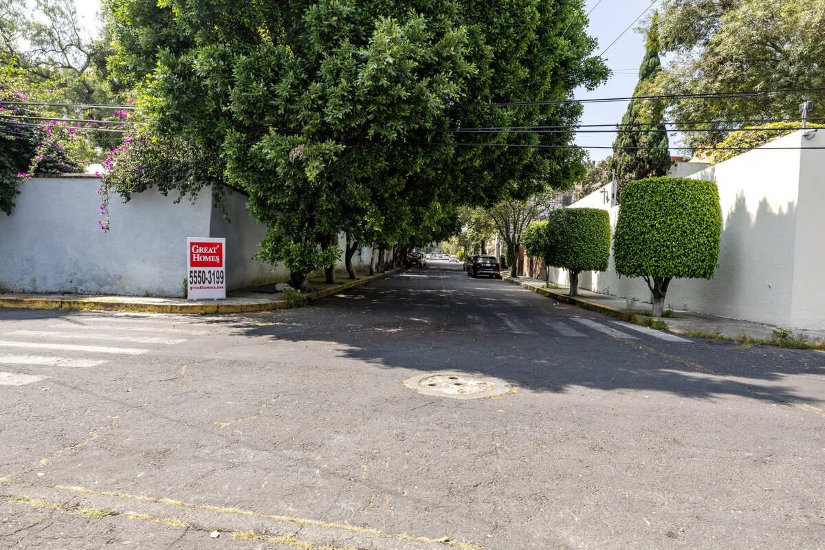 2 de 9: Calles tranquilas