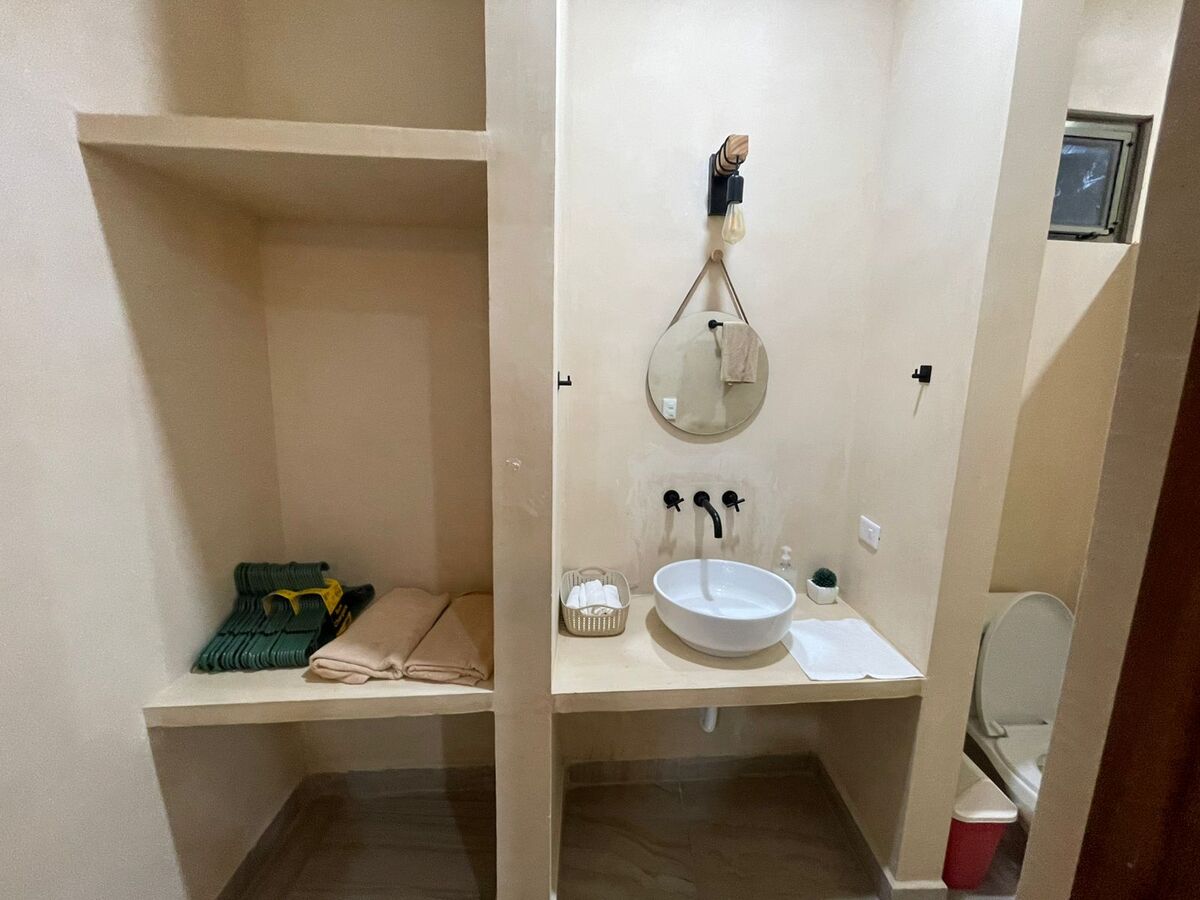 14 de 18: Closet recámara secundaria