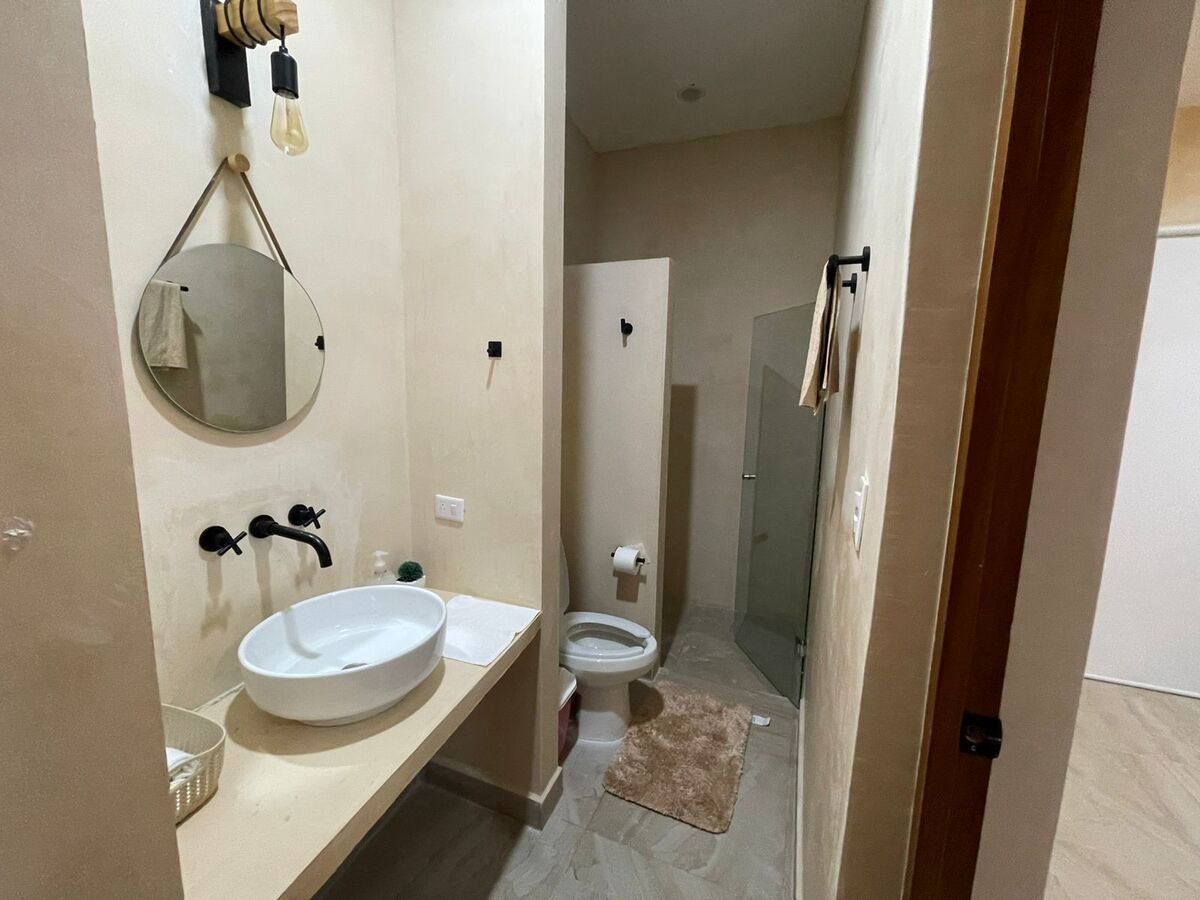 13 de 18: Baño recámara secundaria