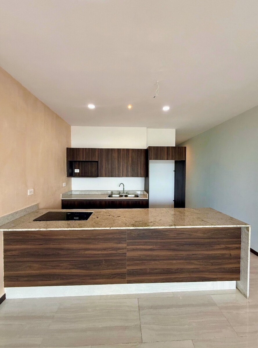 5 de 18: Cocina equipada