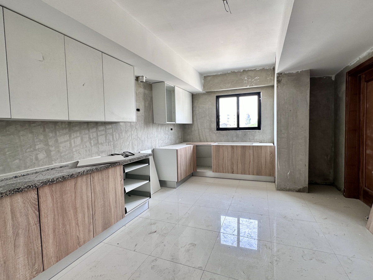 4 de 13: Amplia cocina