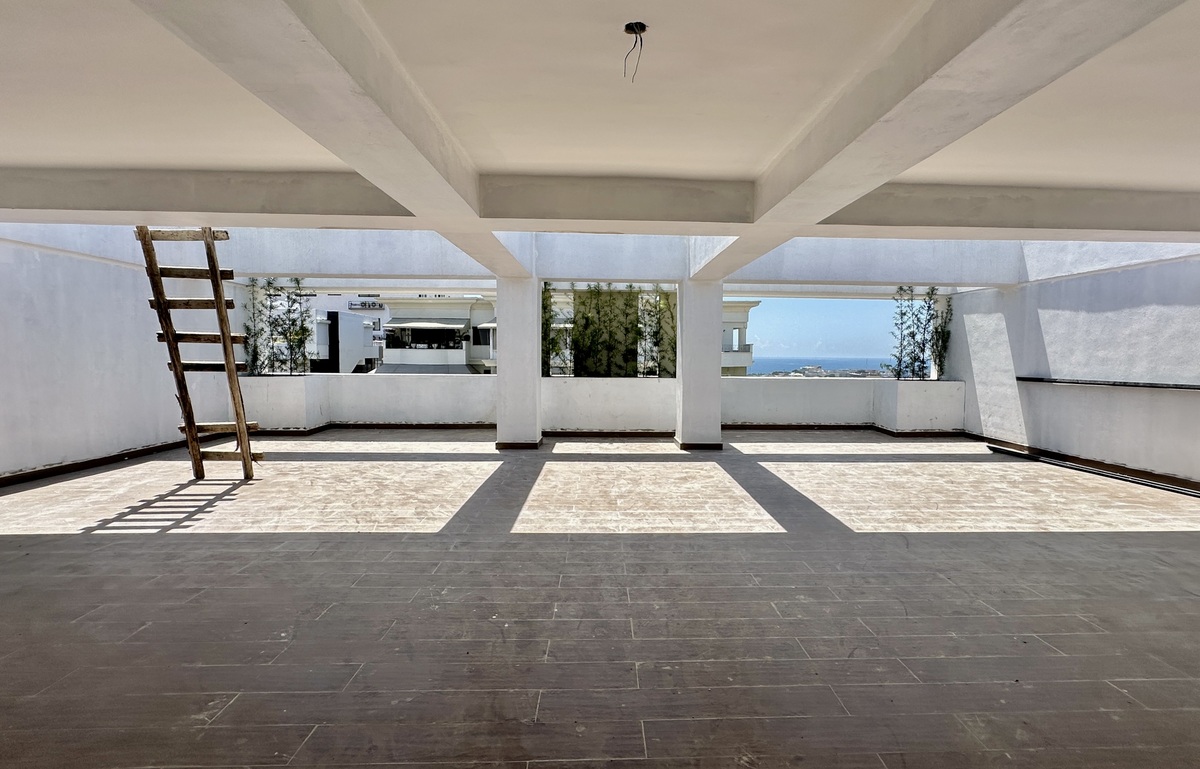 10 de 13: Terraza techada