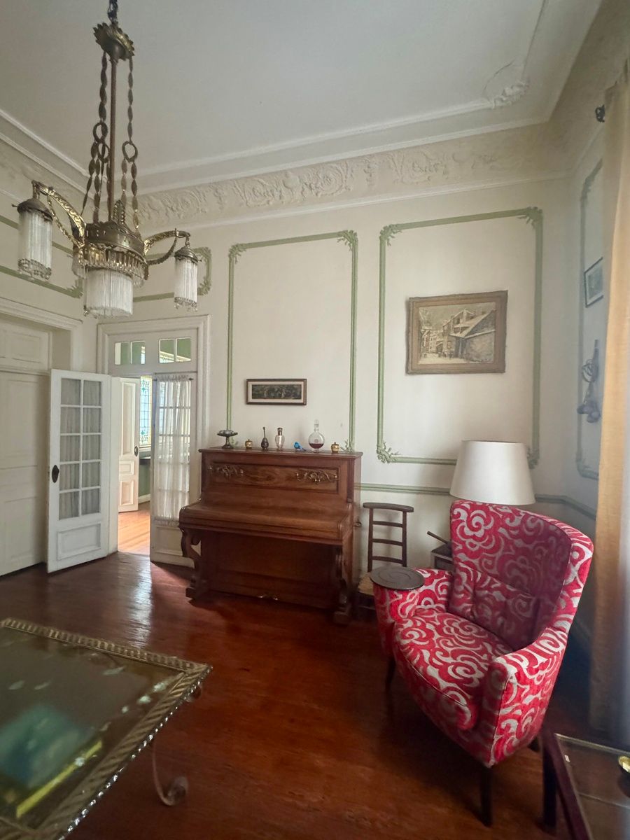 5 de 38: SALON PRINCIPAL