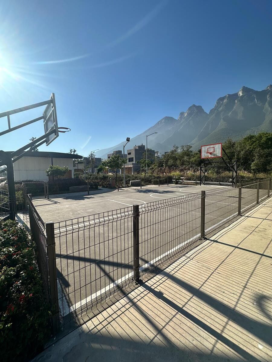 Terreno en Venta Zona Cumbres