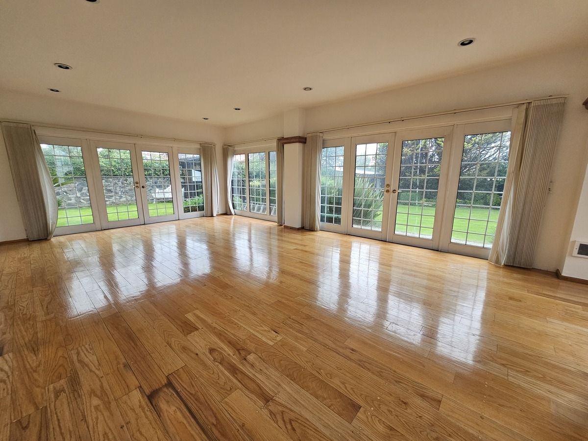 6 de 34: Espacio para amplio comedor