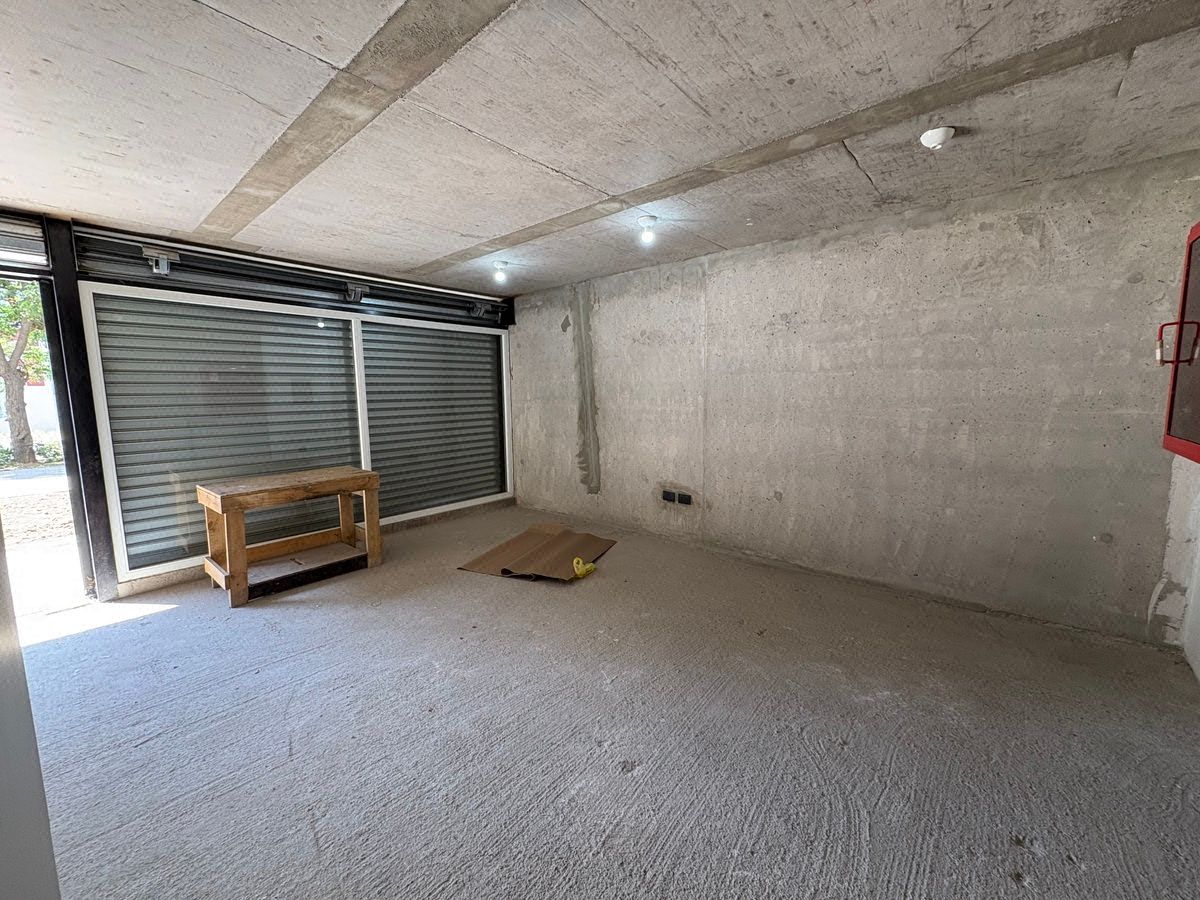 Local comercial de planta libre