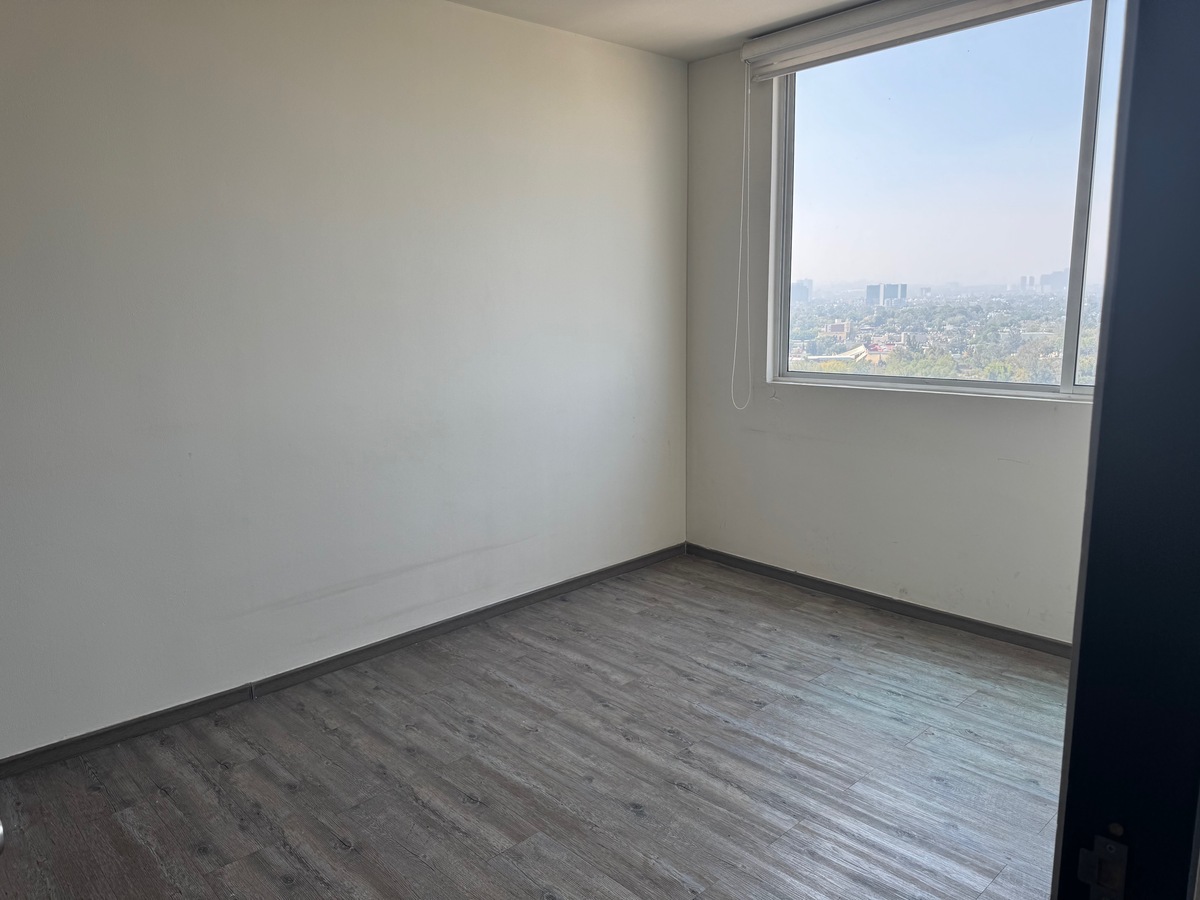 12 of 26: Recámara principal