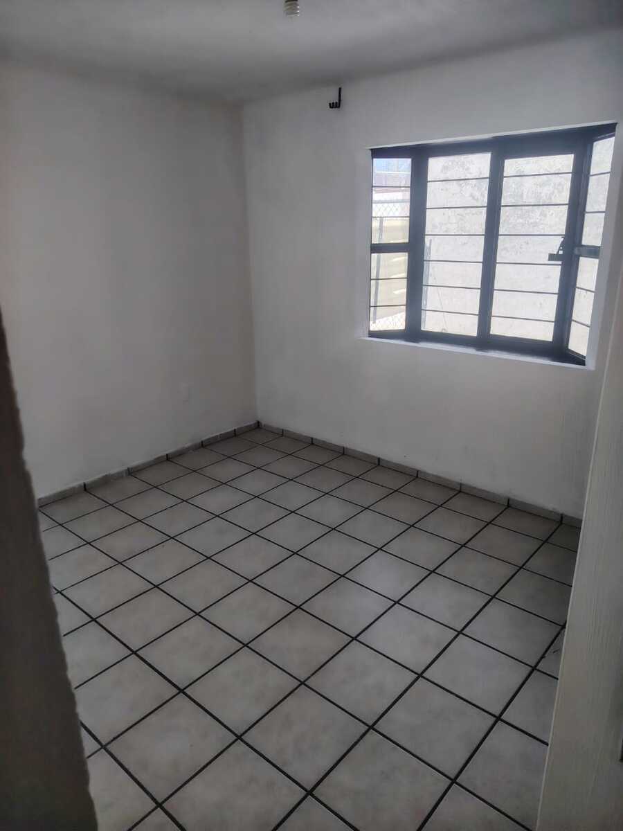 20 of 32: recamara secundaria