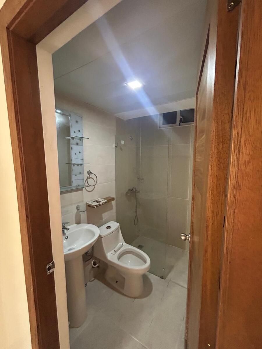 6 de 19: BAño moderno