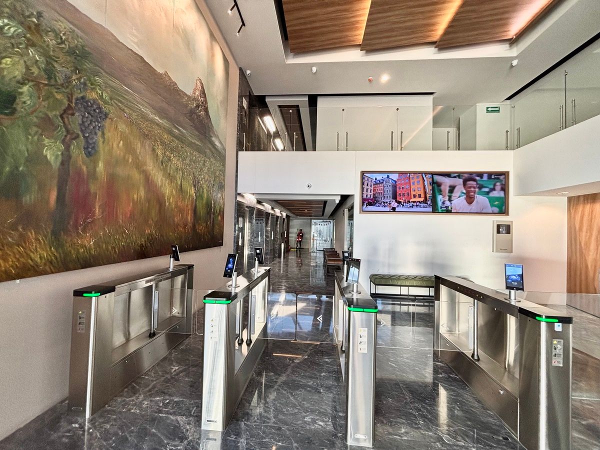 9 de 27: Acceso controlado