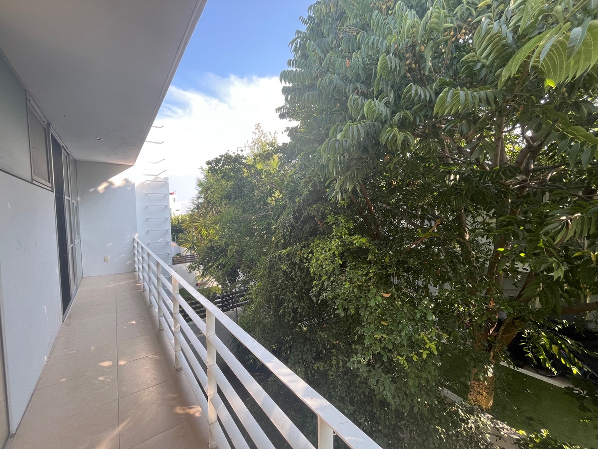 27 de 50: salida a balcón