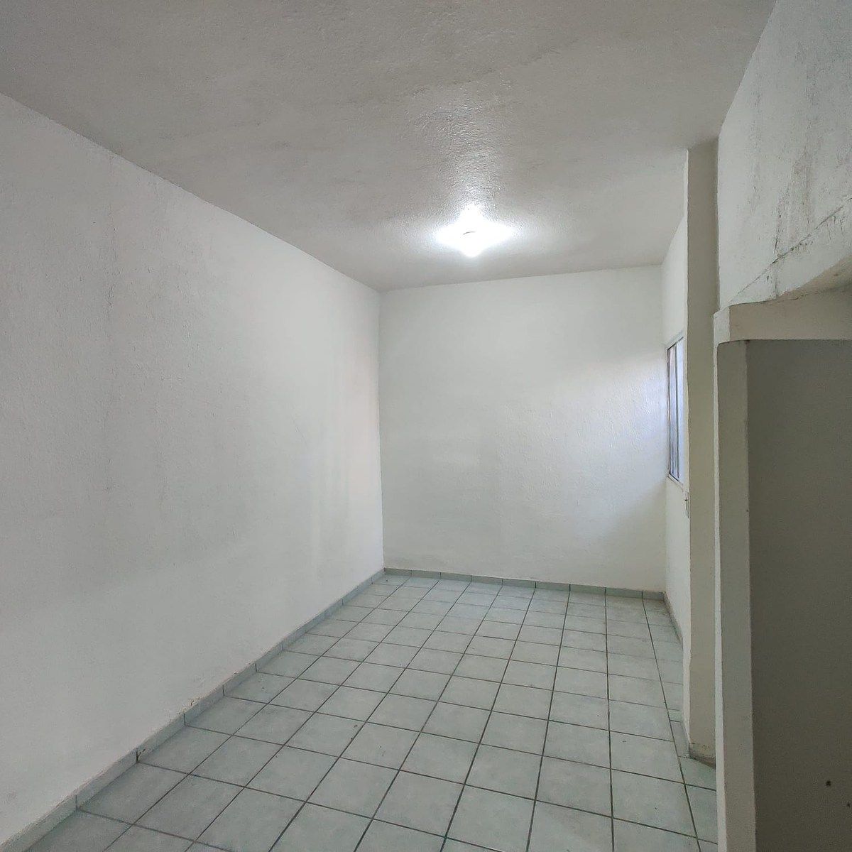 13 de 16: RECAMARA PRIMER PISO