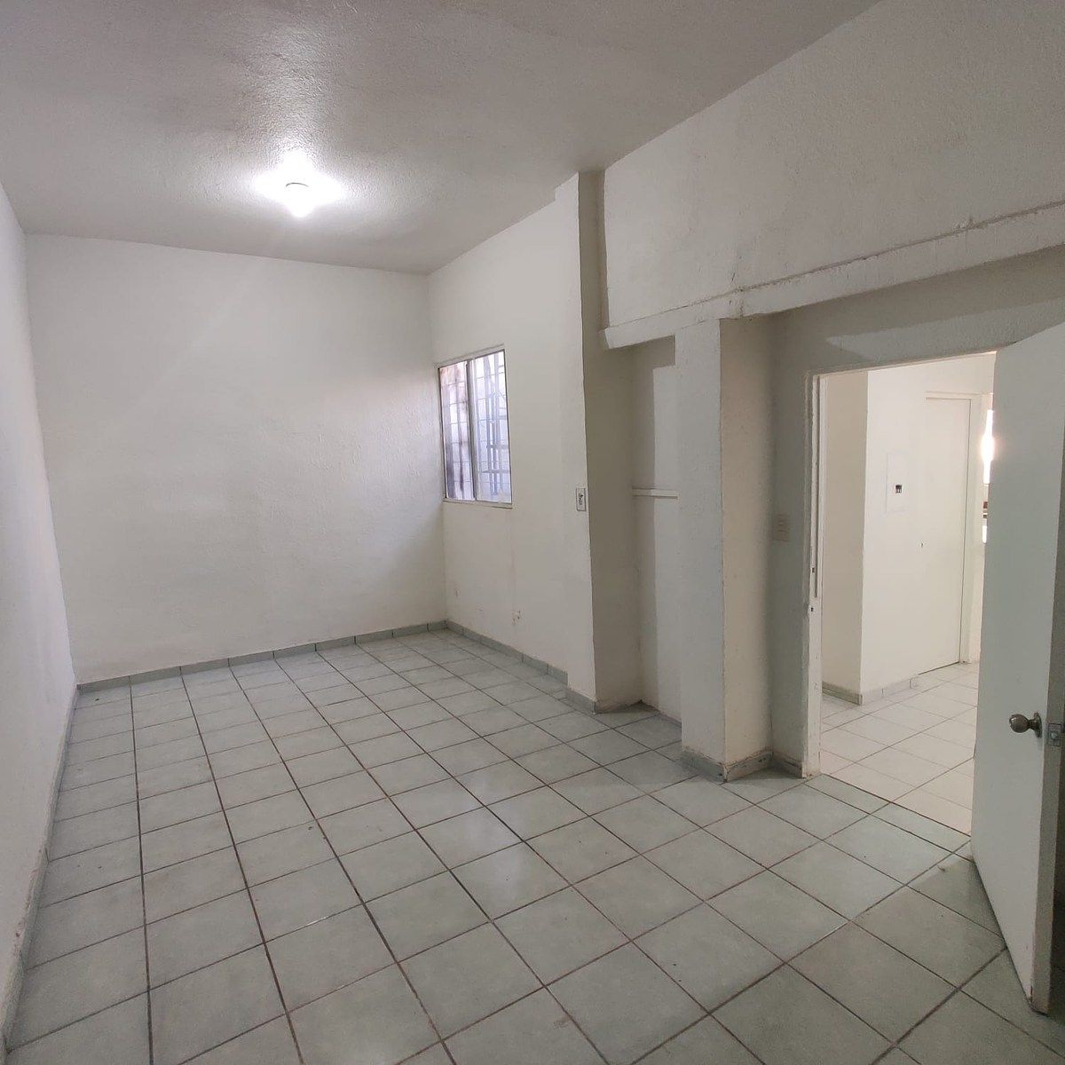 15 de 16: RECAMARA 1