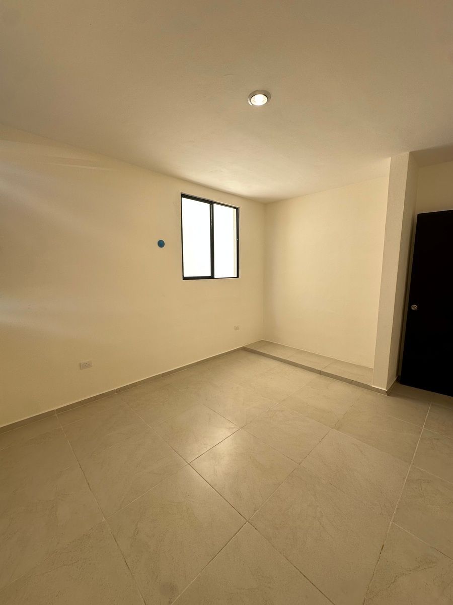 9 de 13: Cuarto en P.B.