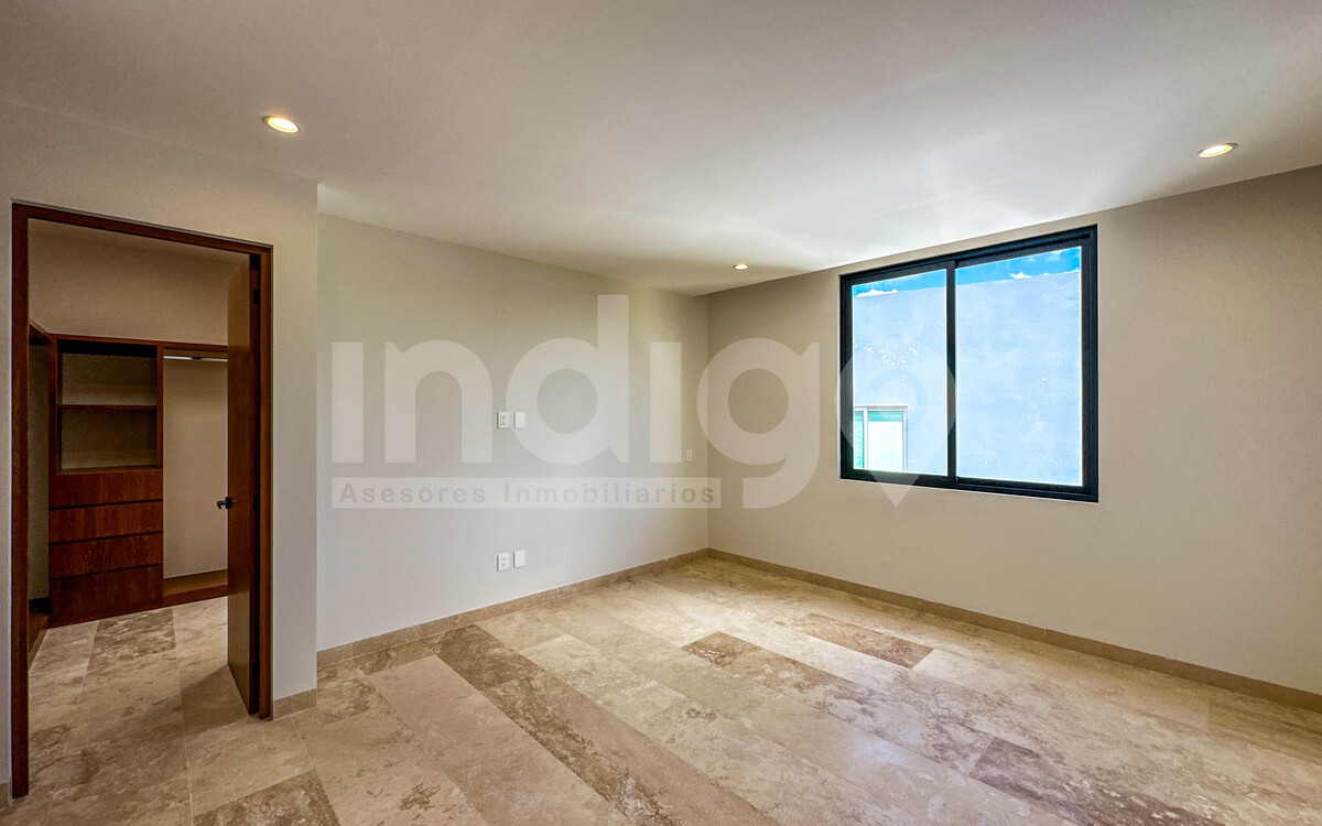 43 de 50: Recámara Secundaria 2