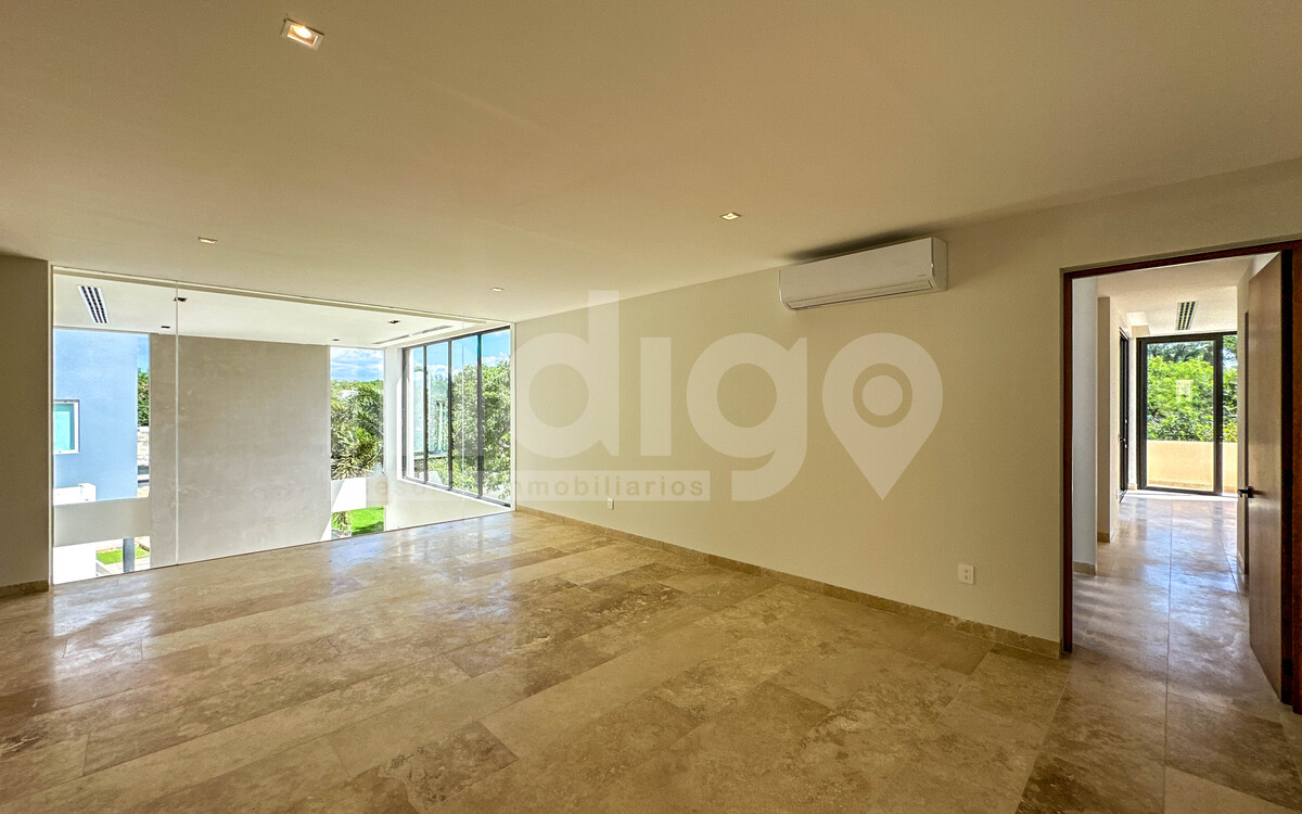 28 de 50: Sala de TV