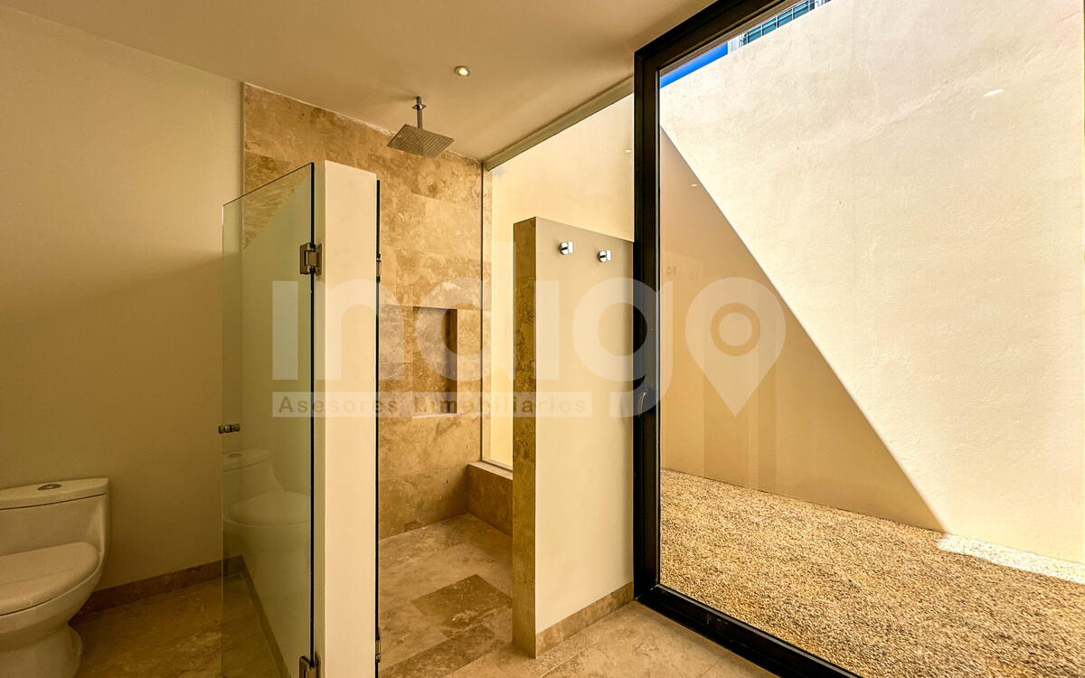 37 de 50: Baño Recámara Principal