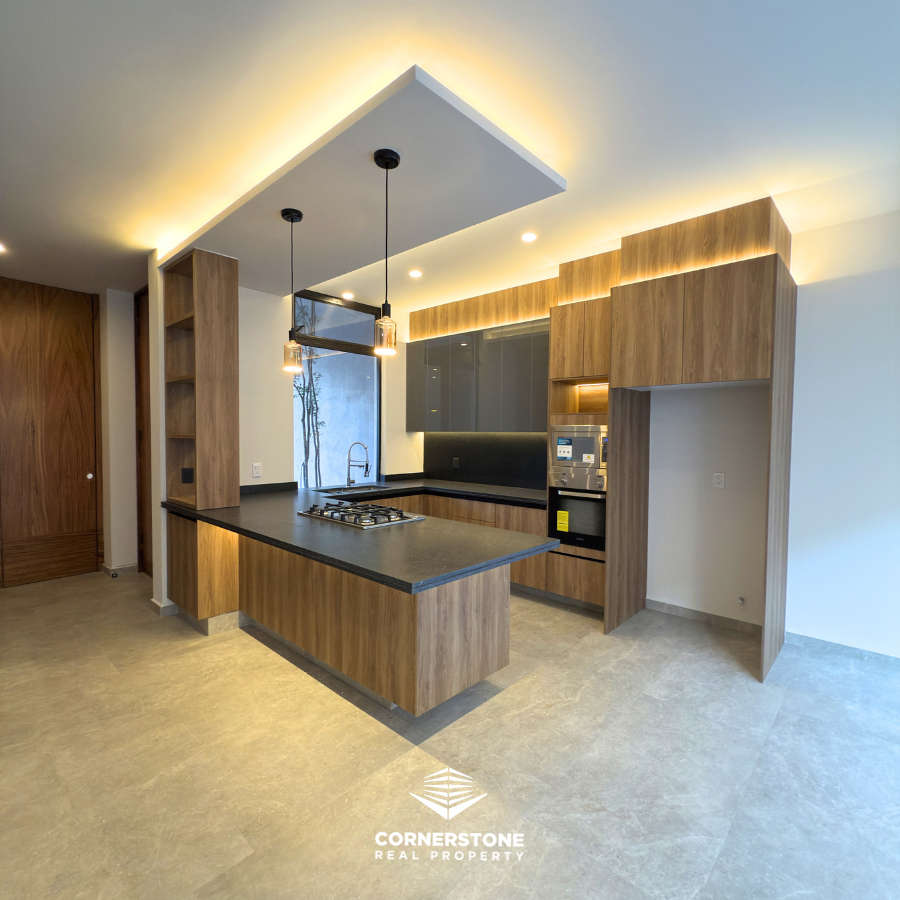 6 of 36: casa en venta con cocina equipada por nueva galicia